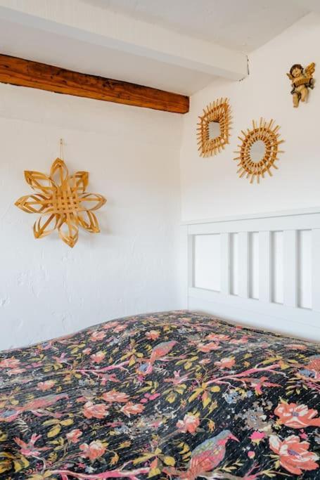 Chambre Atypique Dans Cafe Healthy 생폴드방스 외부 사진